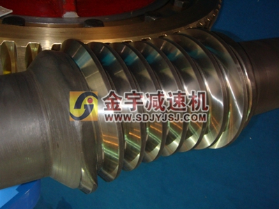 減速機,減速器,蝸輪蝸桿減速機,蝸輪蝸桿副,蝸輪減速機,蝸桿減速機,平面二次包絡減速機,包絡減速機,非標減速機,減速機型號,RV精密減速機,雙導程精密蝸輪蝸桿副,微型減速機,礦山用減速機,鋼廠專用減速機,硬齒面減速機,立式減速機,臥式減速機,圓弧齒蝸輪蝸桿減速機,切紙機專用減速機,輪胎定型硫化機,金宇減速機