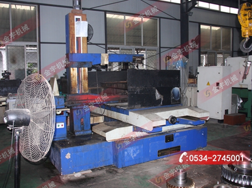 減速機,減速器,蝸輪蝸桿減速機,蝸輪蝸桿副,蝸輪減速機,蝸桿減速機,平面二次包絡減速機,包絡減速機,非標減速機,減速機型號,RV精密減速機,雙導程精密蝸輪蝸桿副,微型減速機,礦山用減速機,鋼廠專用減速機,硬齒面減速機,立式減速機,臥式減速機,圓弧齒蝸輪蝸桿減速機,切紙機專用減速機,輪胎定型硫化機,金宇減速機