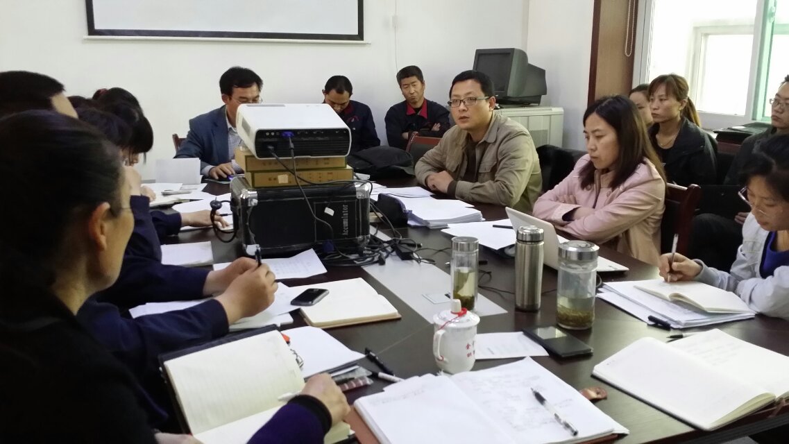 減速機(jī),減速器,蝸輪蝸桿減速機(jī),蝸輪蝸桿副,蝸輪減速機(jī),蝸桿減速機(jī),平面二次包絡(luò)減速機(jī),包絡(luò)減速機(jī),非標(biāo)減速機(jī),減速機(jī)型號(hào),RV精密減速機(jī),雙導(dǎo)程精密蝸輪蝸桿副,微型減速機(jī),礦山用減速機(jī),鋼廠專用減速機(jī),硬齒面減速機(jī),立式減速機(jī),臥式減速機(jī),圓弧齒蝸輪蝸桿減速機(jī),切紙機(jī)專用減速機(jī),輪胎定型硫化機(jī),金宇減速機(jī)