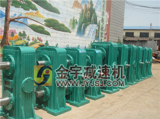 減速機,減速器,蝸輪蝸桿減速機,蝸輪蝸桿副,蝸輪減速機,蝸桿減速機,平面二次包絡減速機,包絡減速機,非標減速機,減速機型號,RV精密減速機,雙導程精密蝸輪蝸桿副,微型減速機,礦山用減速機,鋼廠專用減速機,硬齒面減速機,立式減速機,臥式減速機,圓弧齒蝸輪蝸桿減速機,切紙機專用減速機,輪胎定型硫化機,金宇減速機