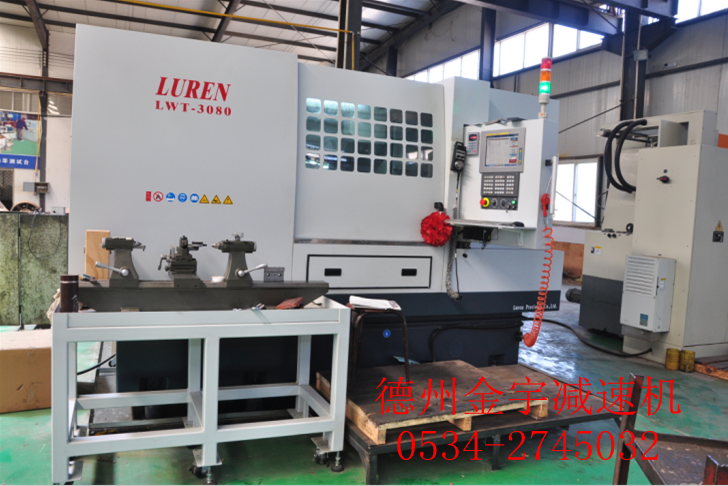 減速機,減速器,蝸輪蝸桿減速機,蝸輪蝸桿副,蝸輪減速機,蝸桿減速機,平面二次包絡減速機,包絡減速機,非標減速機,減速機型號,RV精密減速機,雙導程精密蝸輪蝸桿副,微型減速機,礦山用減速機,鋼廠專用減速機,硬齒面減速機,立式減速機,臥式減速機,圓弧齒蝸輪蝸桿減速機,切紙機專用減速機,輪胎定型硫化機,金宇減速機