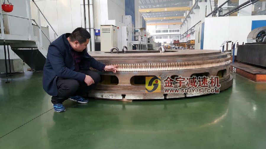 平面二次包絡減速機