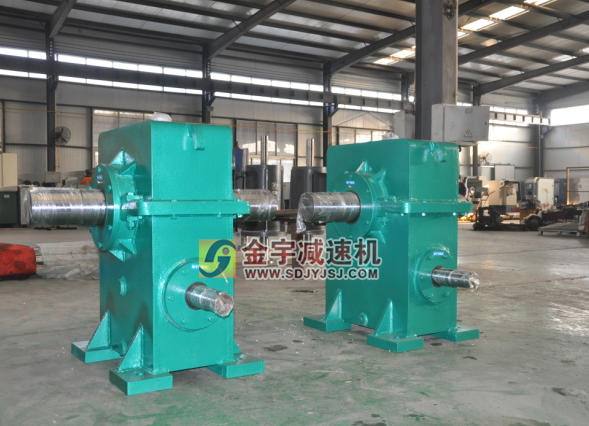 平面二次包絡減速機