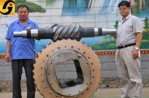 減速機,減速器,蝸輪蝸桿減速機,蝸輪蝸桿副,蝸輪減速機,蝸桿減速機,平面二次包絡減速機,包絡減速機,非標減速機,減速機型號,RV精密減速機,雙導程精密蝸輪蝸桿副,微型減速機,礦山用減速機,鋼廠專用減速機,硬齒面減速機,立式減速機,臥式減速機,圓弧齒蝸輪蝸桿減速機,切紙機專用減速機,輪胎定型硫化機,金宇減速機