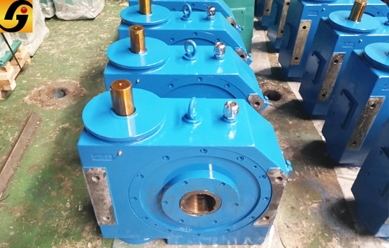 平面二次包絡減速機