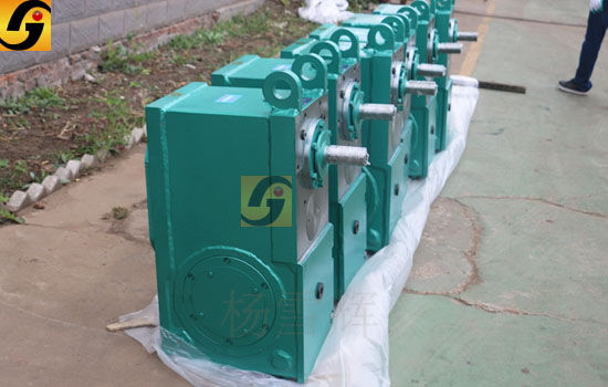 平面二次包絡(luò)減速機(jī)