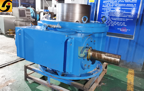 平面二次包絡減速機