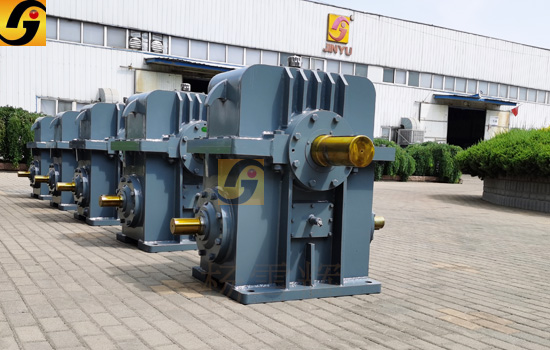 平面二次包絡減速機