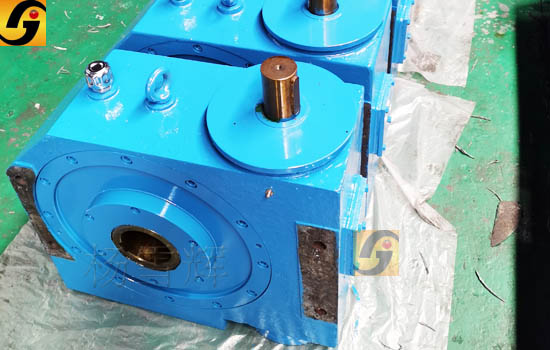 平面二次包絡減速機