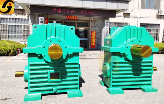 平面二次包絡減速機