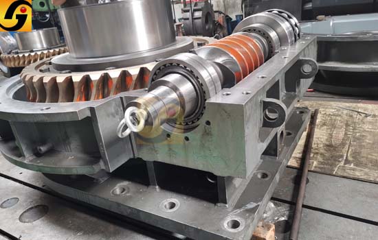 平面二次包絡減速機