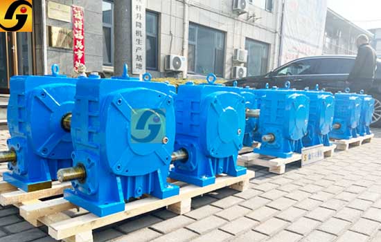 平面二次包絡減速機