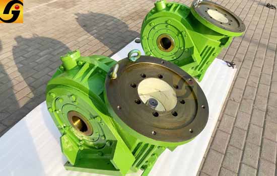 平面二次包絡(luò)減速機(jī)