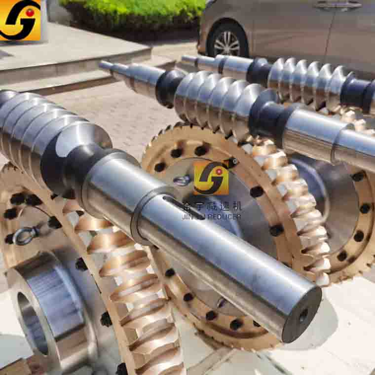 平面二次包絡減速機