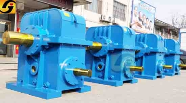 重載工況杠鼎之選？TPU500平面二次包絡減速機給出答案