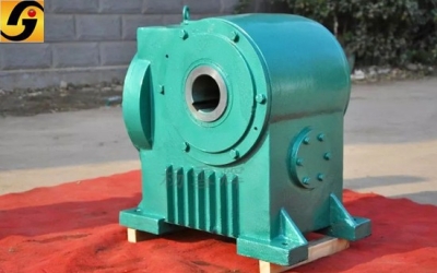 RD-4-240連鑄機用二次包絡減速機