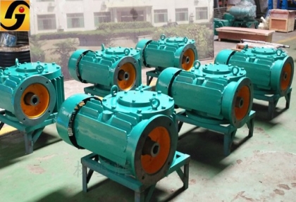 WHC型圓弧圓柱蝸桿減速器